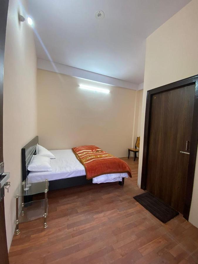 Chirag Homestay Kainchi Naini Tāl Exterior foto